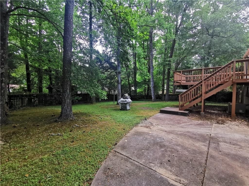 250 Sheringham Drive - Photo 3