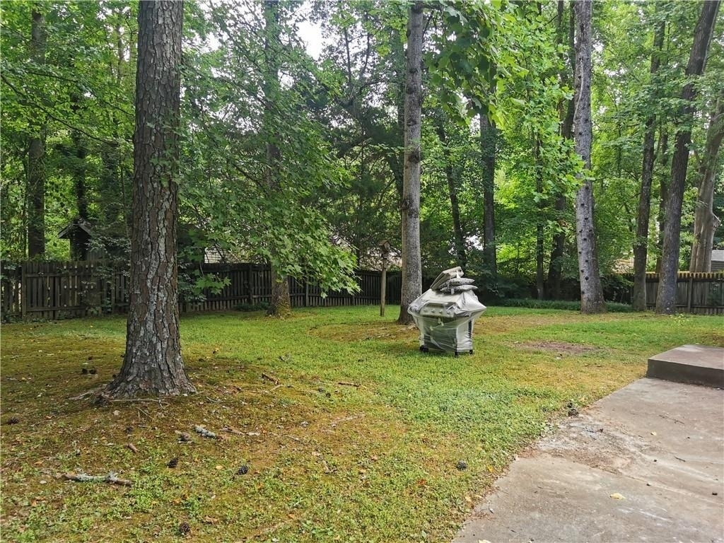 250 Sheringham Drive - Photo 2