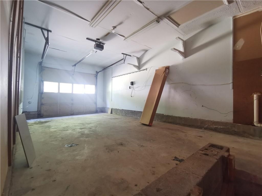 250 Sheringham Drive - Photo 29
