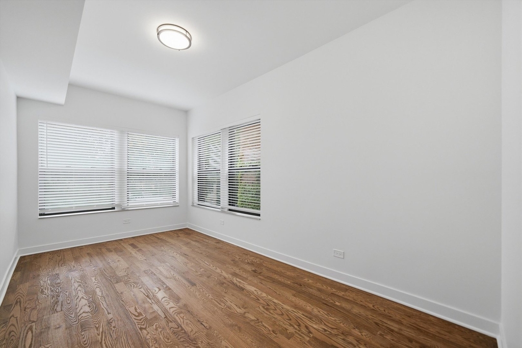 1431 W Howard Street - Photo 10