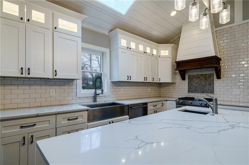 349 Altoona Place - Photo 10