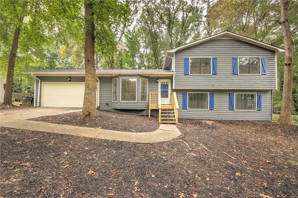 3267 Aspen Circle - Photo 0