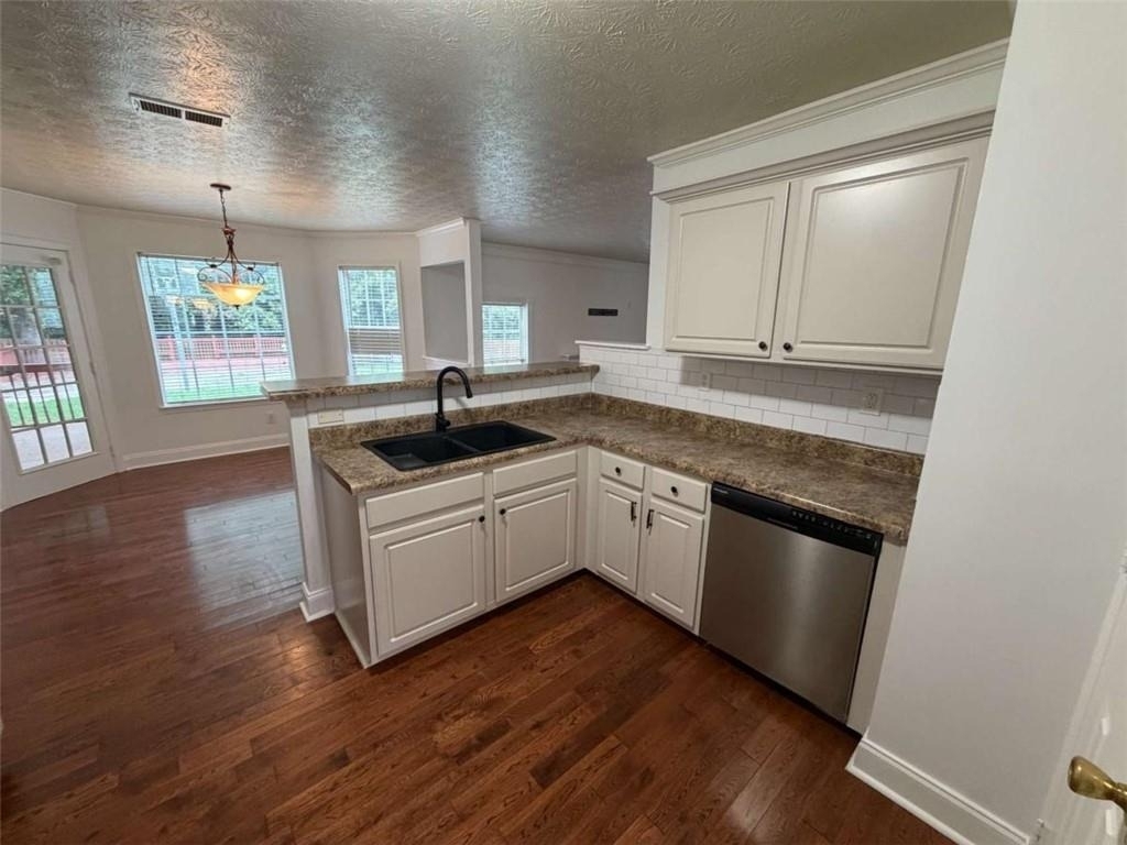 9469 Carnes Crossing Circle - Photo 9
