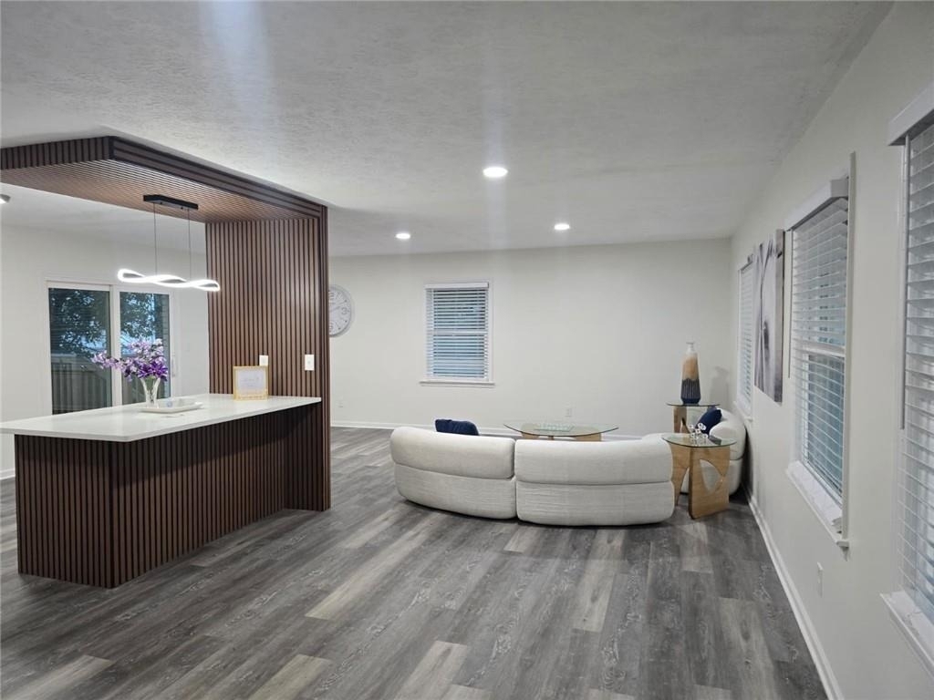 4675 Lincoln Way Sw - Photo 4