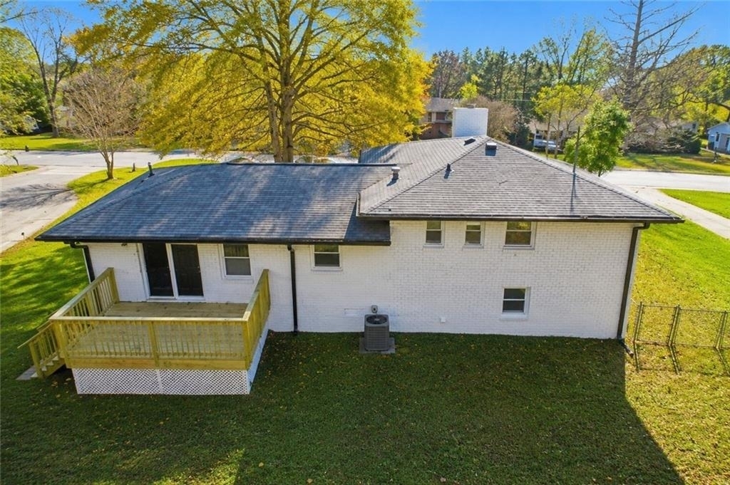 4675 Lincoln Way Sw - Photo 3