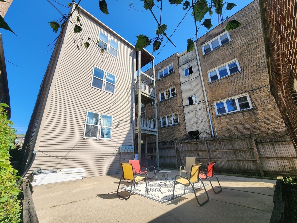 6210 N Francisco Avenue - Photo 18