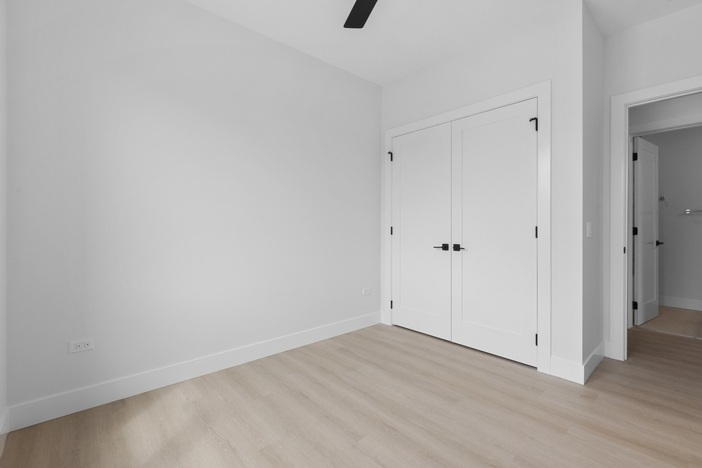 904 W Dakin Street - Photo 18