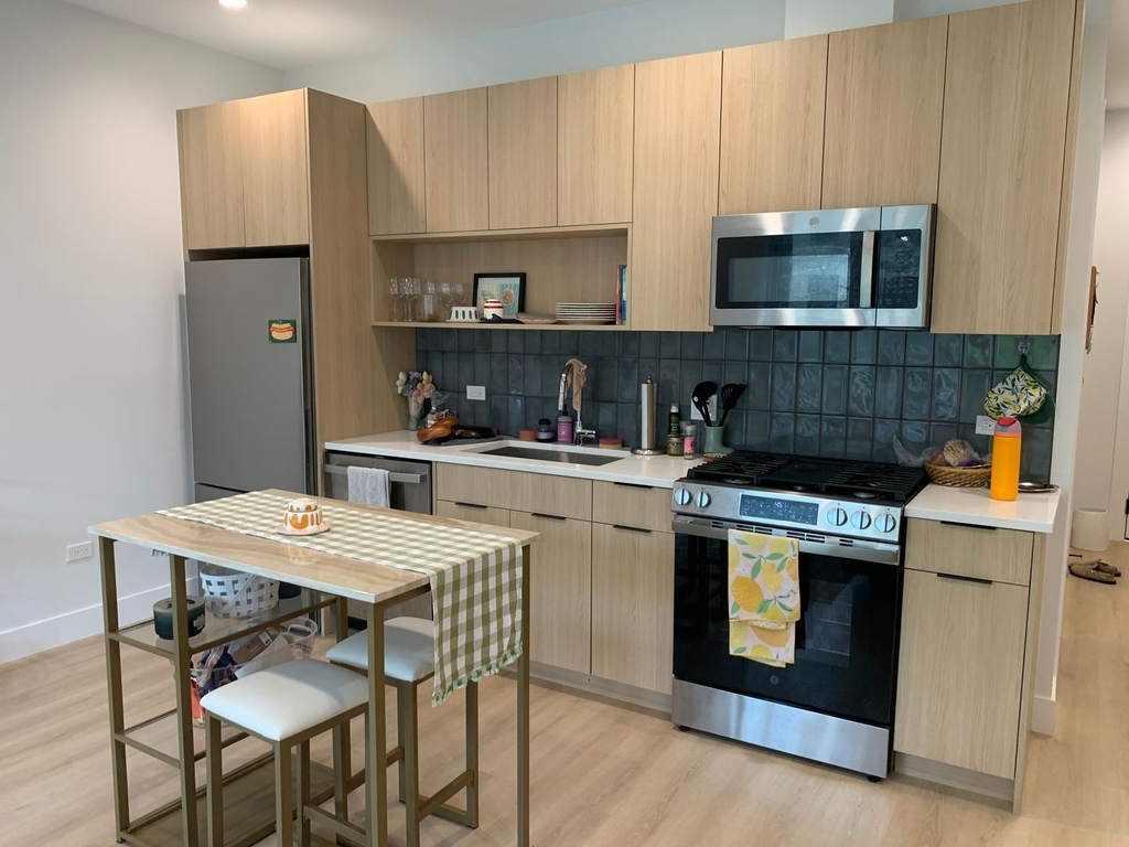 904 W Dakin Street - Photo 21