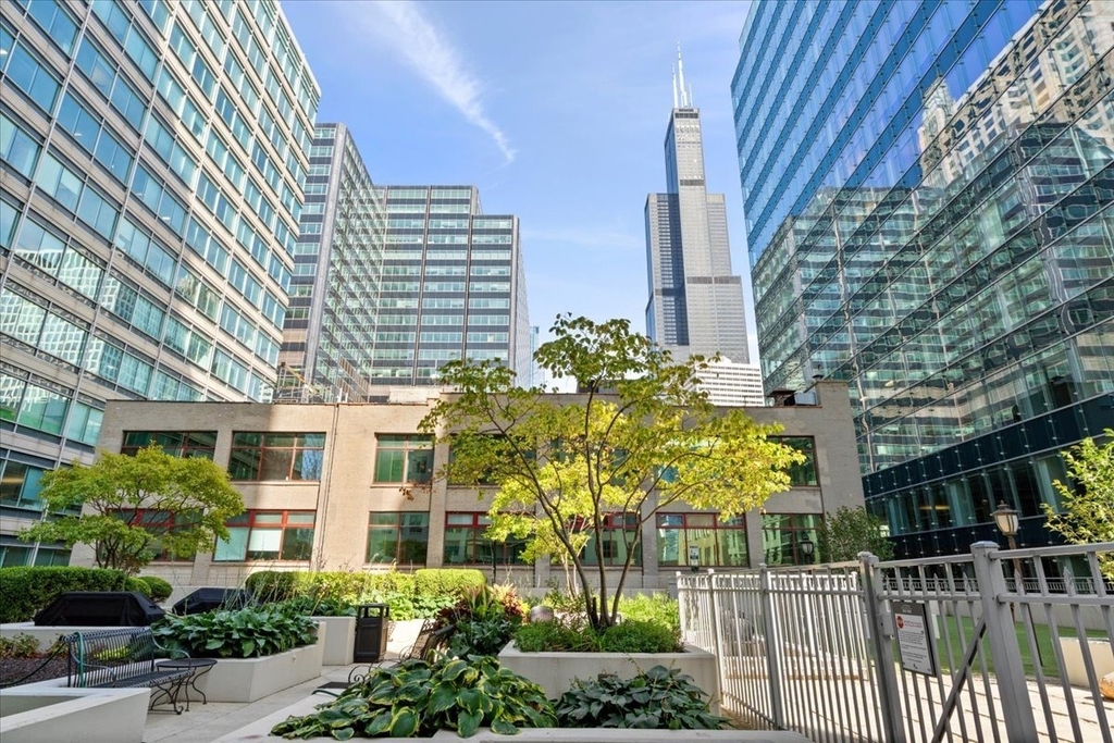 125 S Jefferson Street - Photo 19