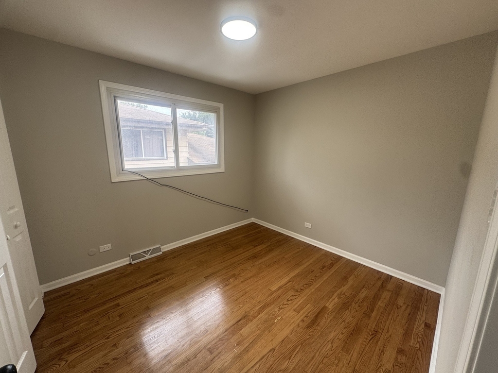 14475 Lincoln Avenue - Photo 4