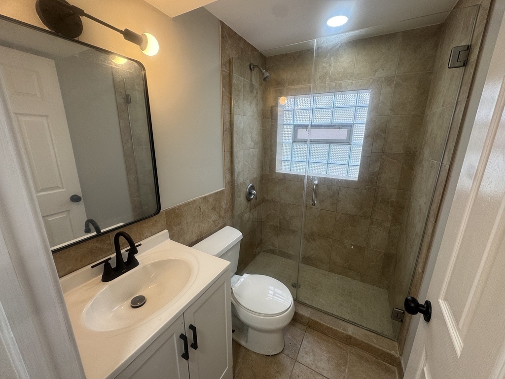 14475 Lincoln Avenue - Photo 9