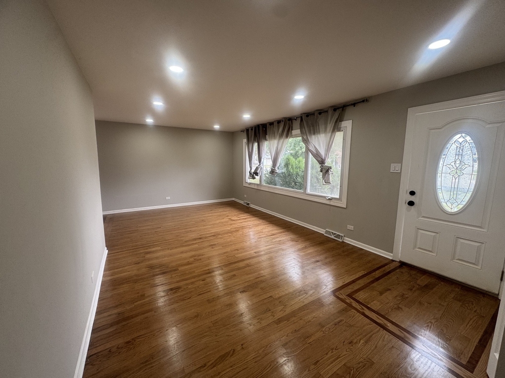 14475 Lincoln Avenue - Photo 1