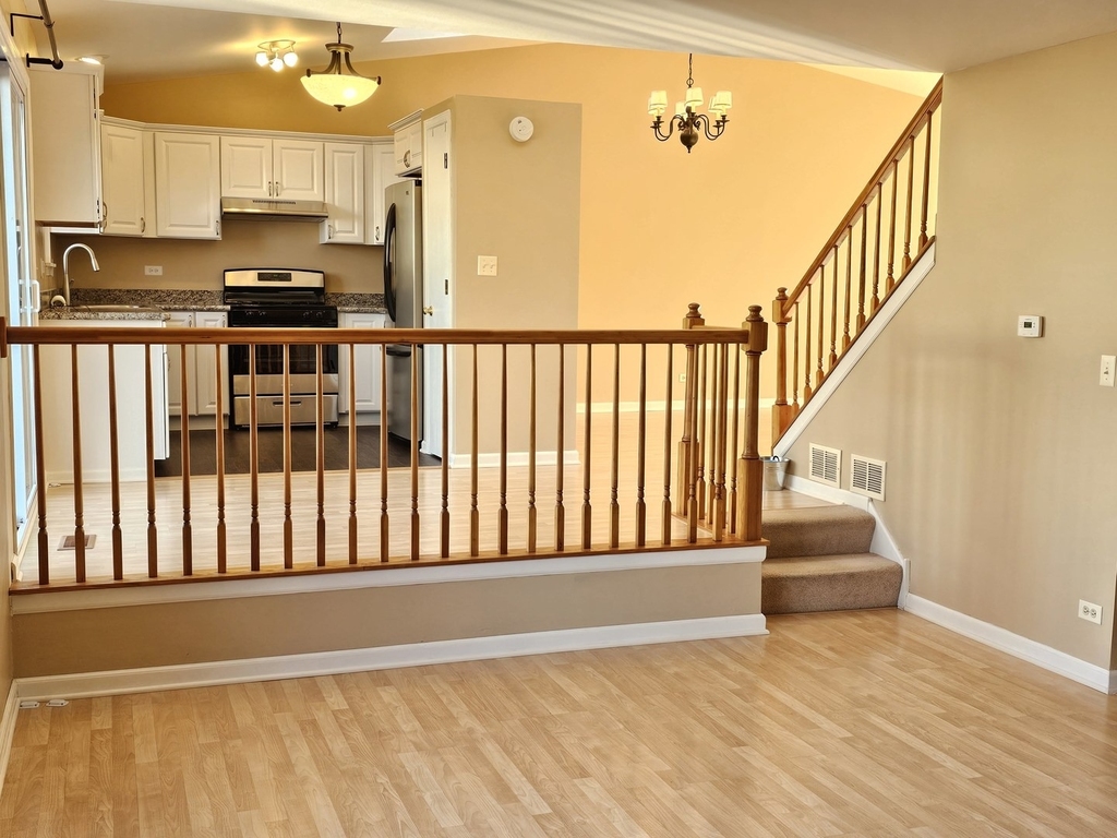 2315 N Meadows Lane - Photo 9