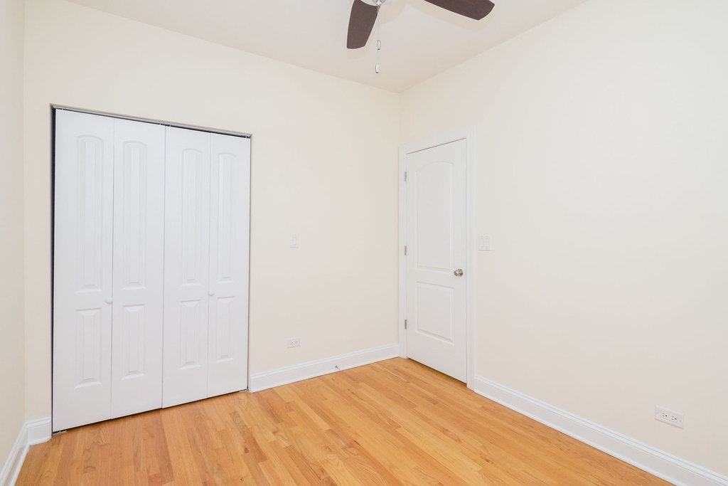 2035 W Arthur Avenue - Photo 7