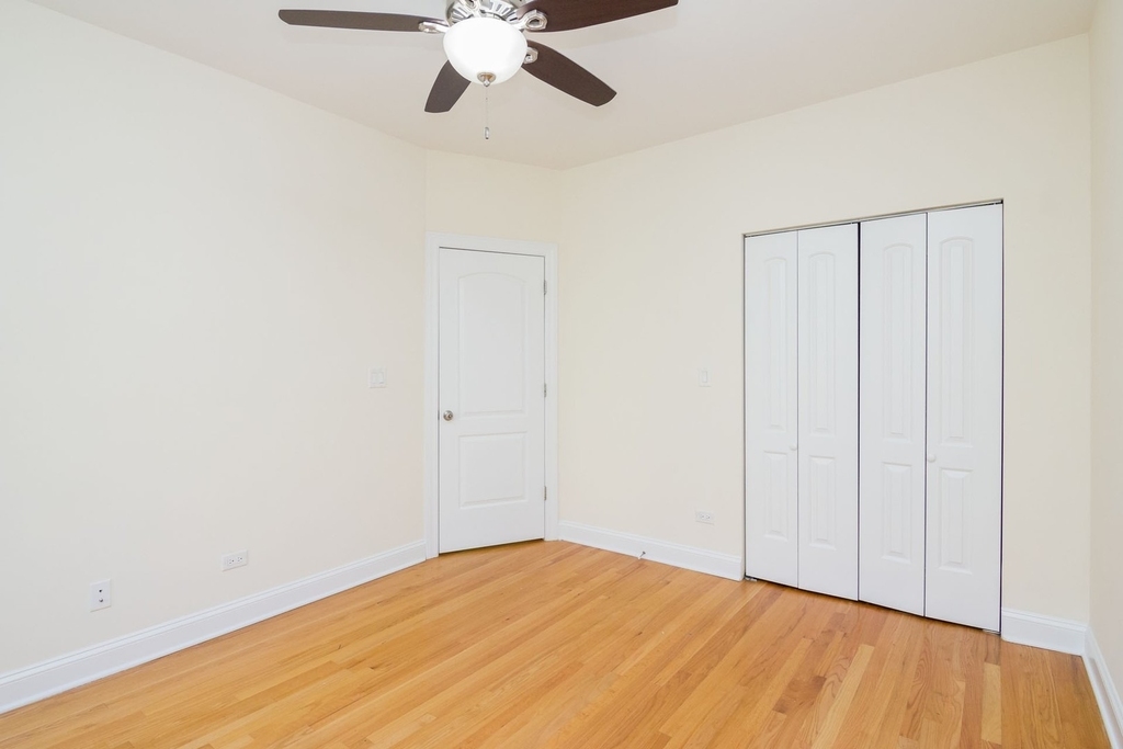 2035 W Arthur Avenue - Photo 10