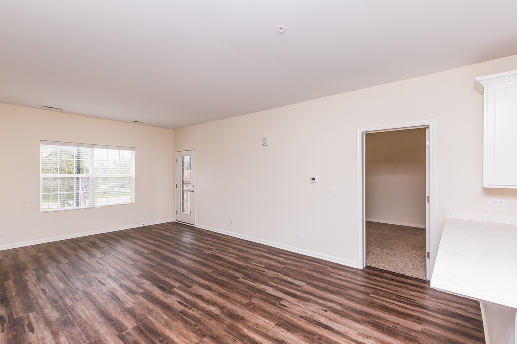 40 W Main Street - Photo 4