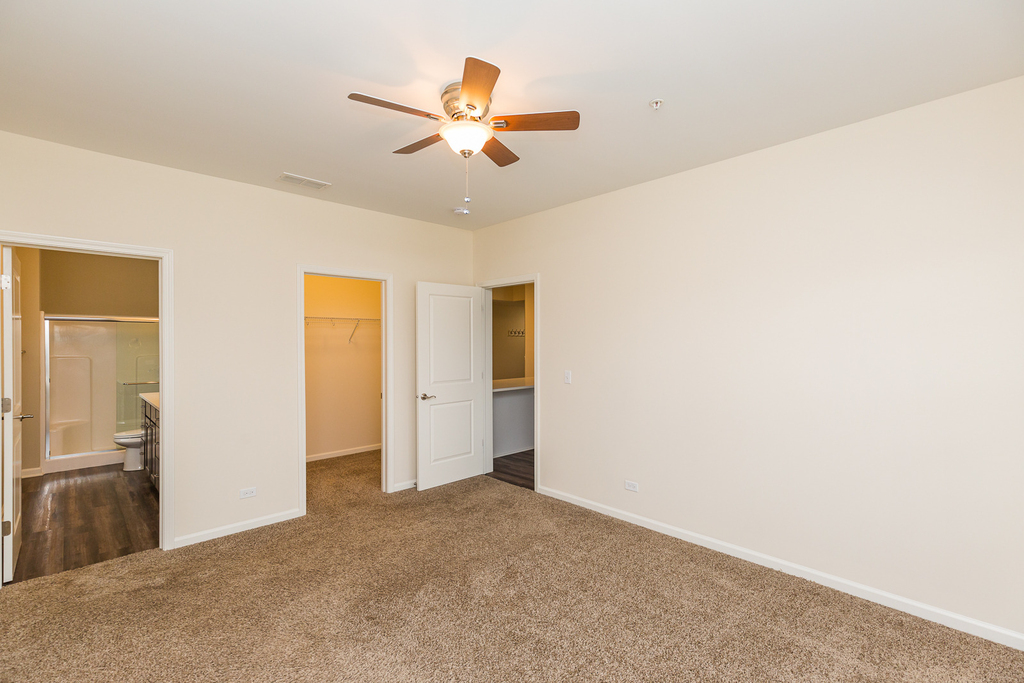 60 W Main Street - Photo 6