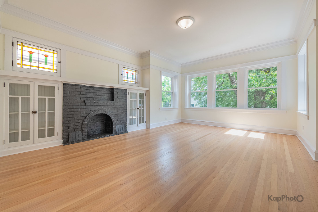 3818 N Kimball Avenue - Photo 2