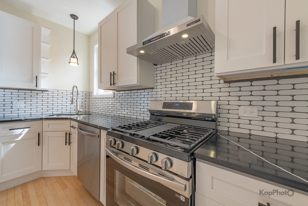 3818 N Kimball Avenue - Photo 13