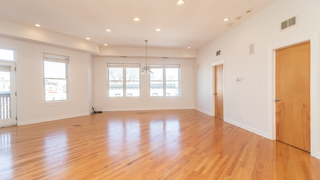 845 W Altgeld Street - Photo 3