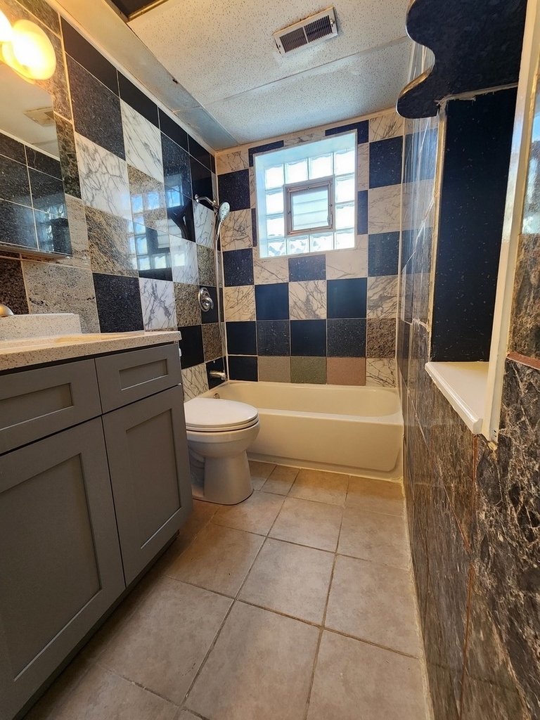 2646 W Cullerton Street - Photo 3