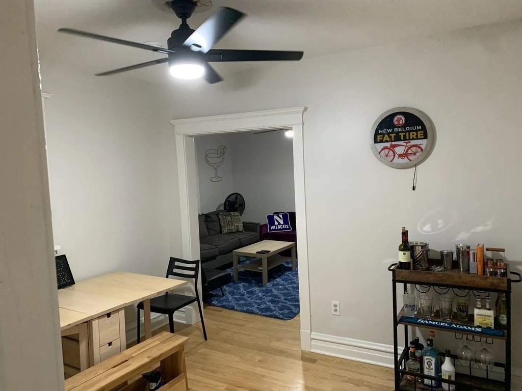1119 Garnett Place - Photo 8