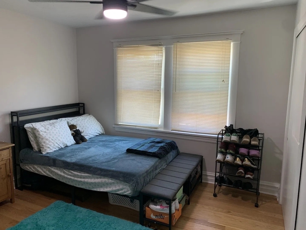 1119 Garnett Place - Photo 10