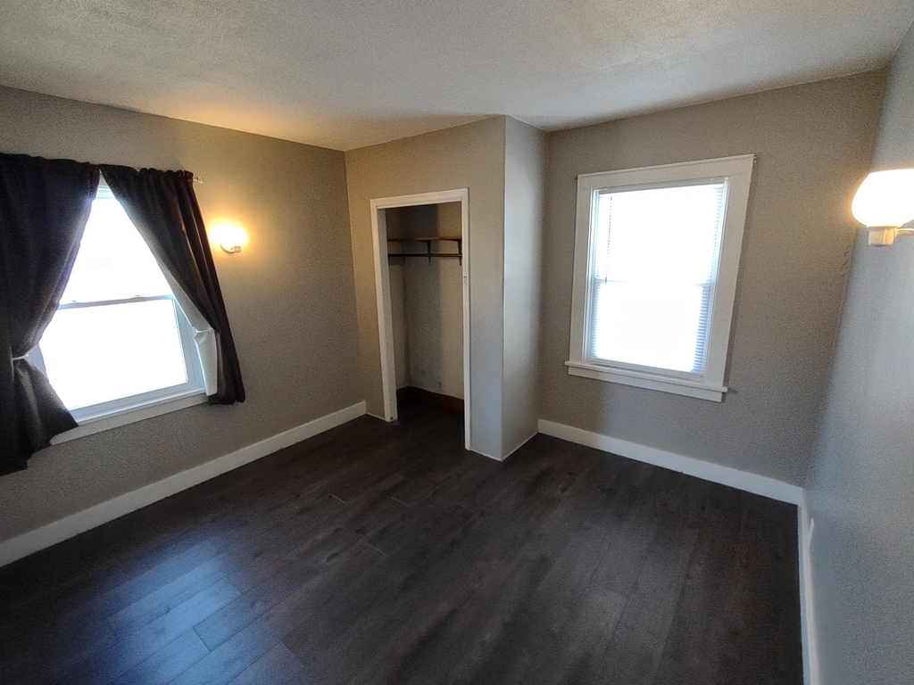 912 Douglas Street - Photo 7