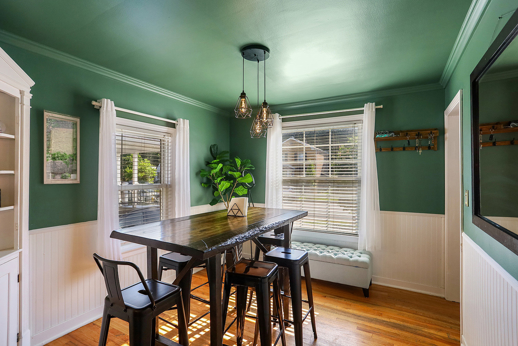 10250 S Turner Avenue - Photo 9