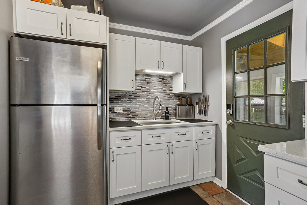 10250 S Turner Avenue - Photo 4