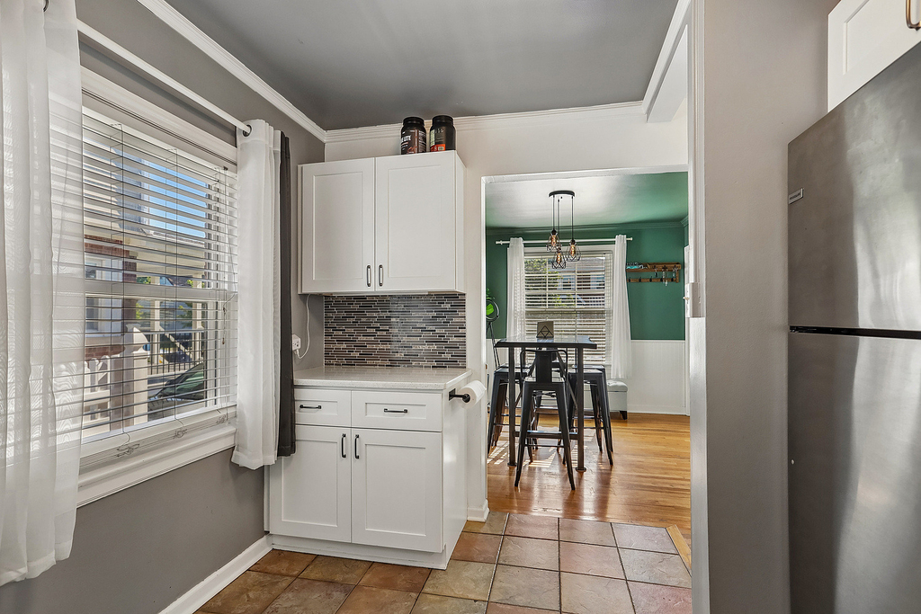 10250 S Turner Avenue - Photo 5