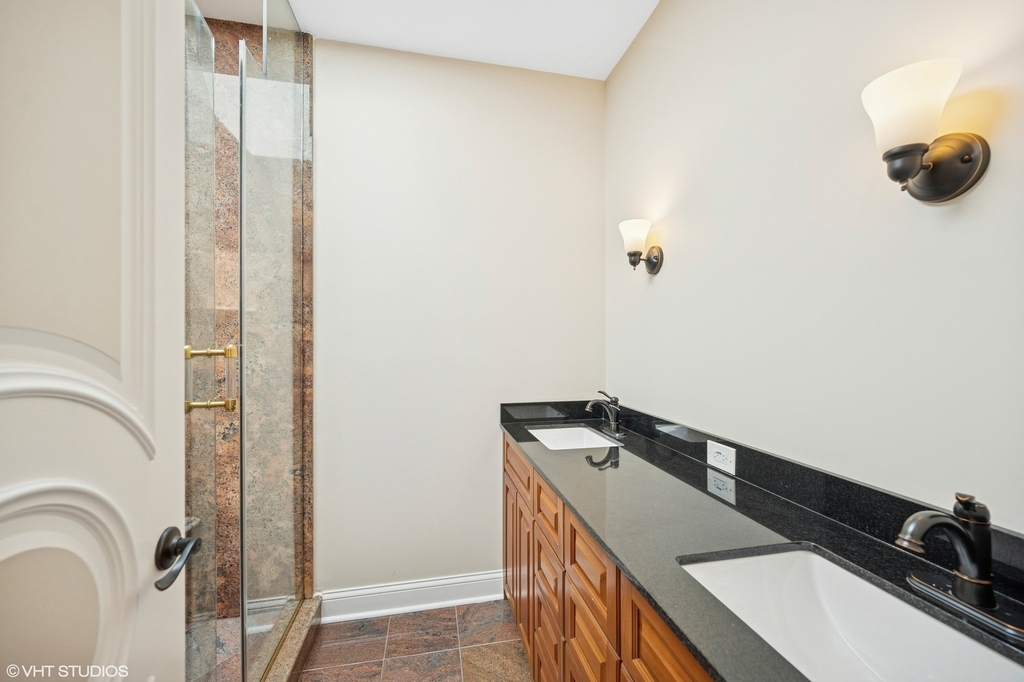 2305 Tennyson Lane - Photo 44