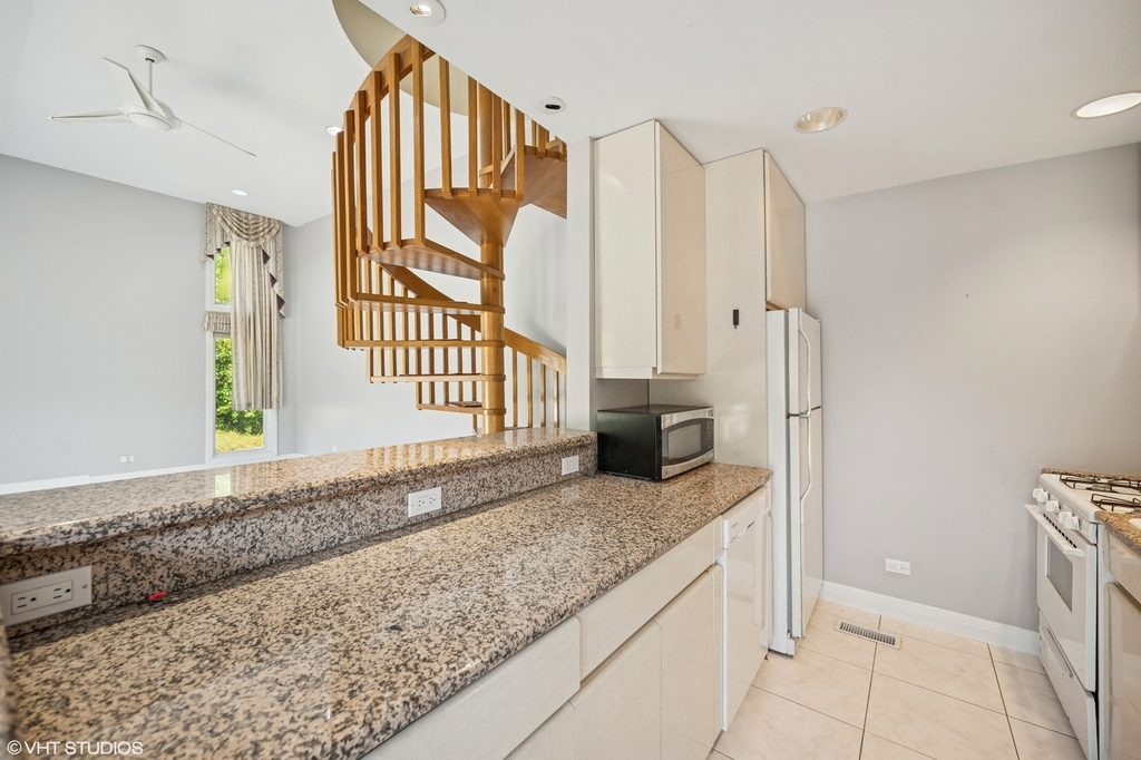 2305 Tennyson Lane - Photo 56