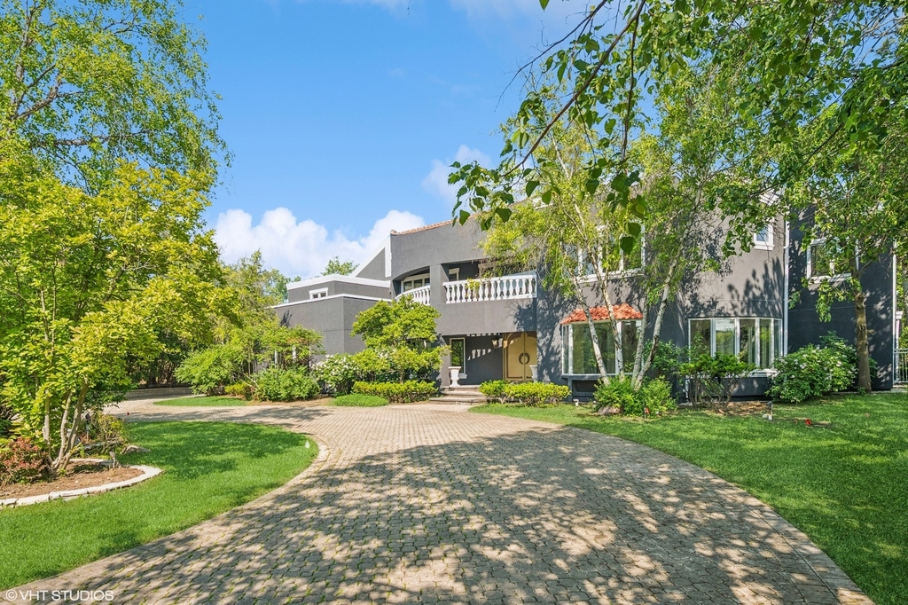 2305 Tennyson Lane - Photo 1