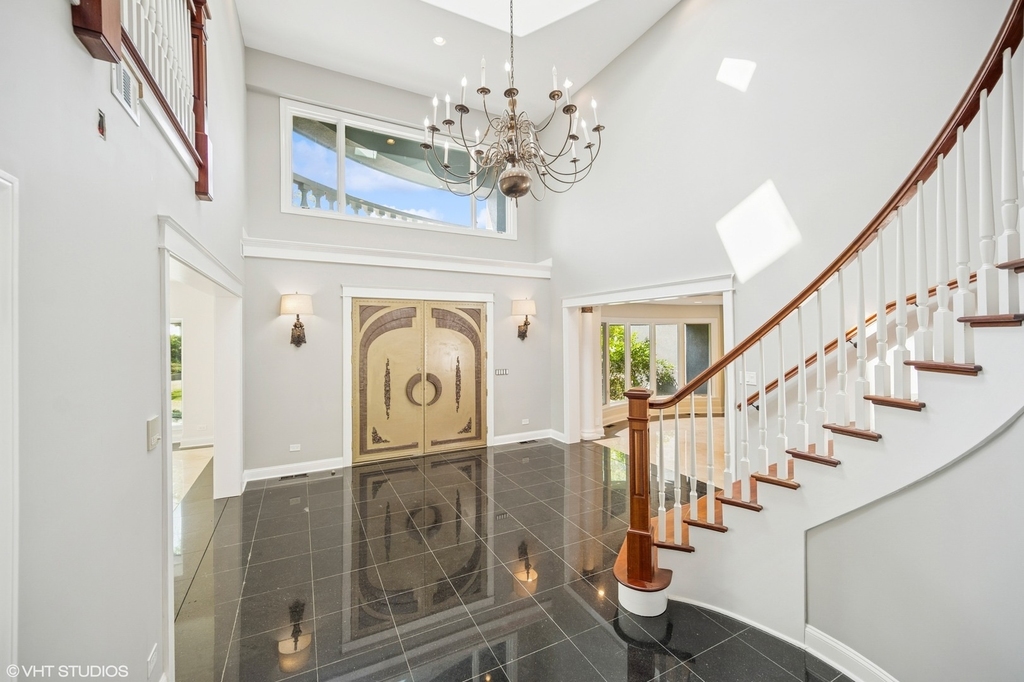 2305 Tennyson Lane - Photo 4