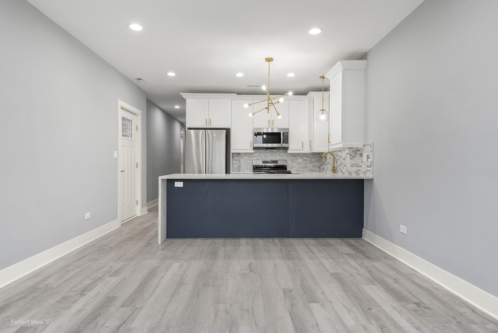 1241 S Fairfield Avenue - Photo 3