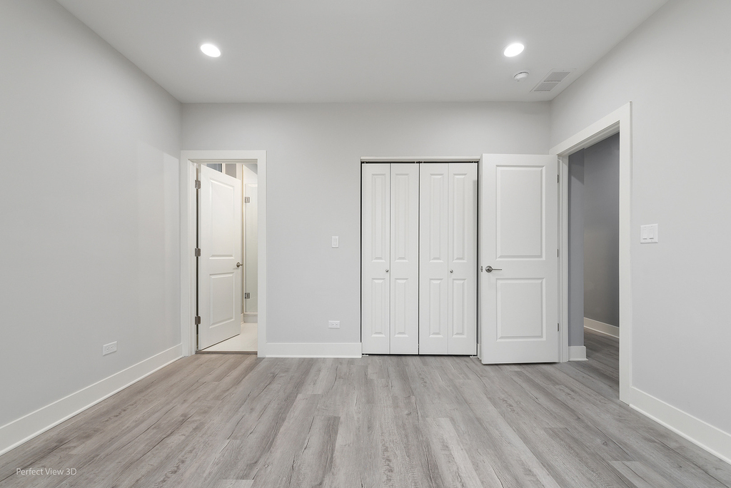 1241 S Fairfield Avenue - Photo 16