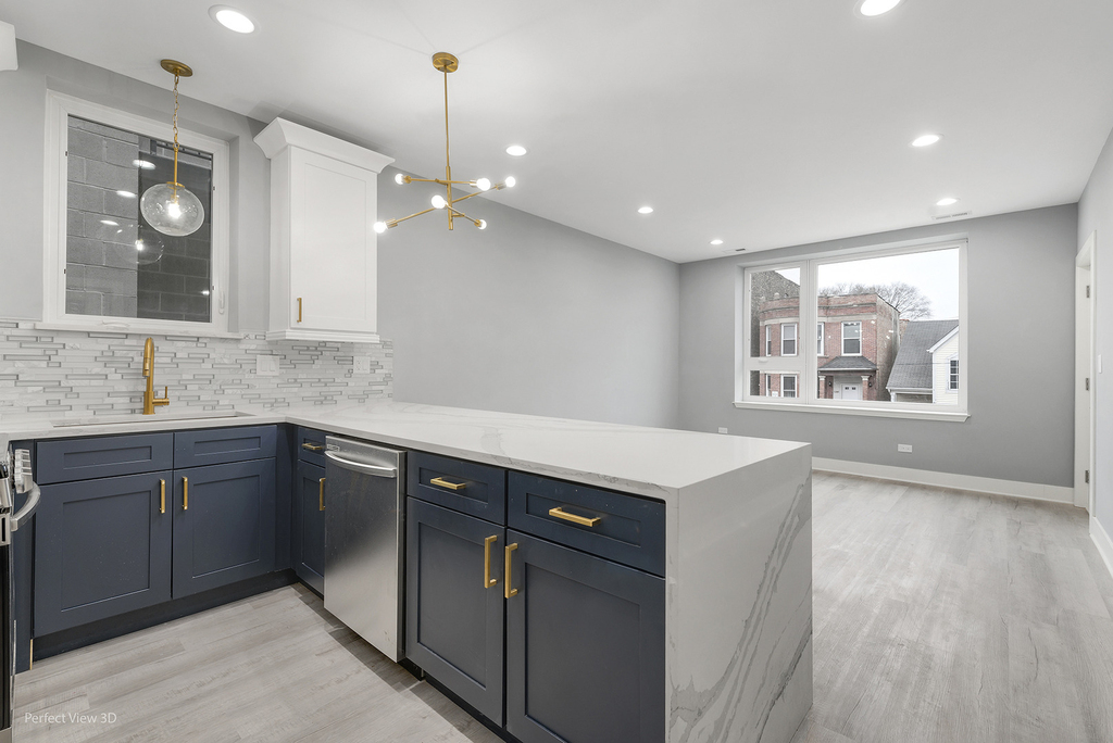 1241 S Fairfield Avenue - Photo 5