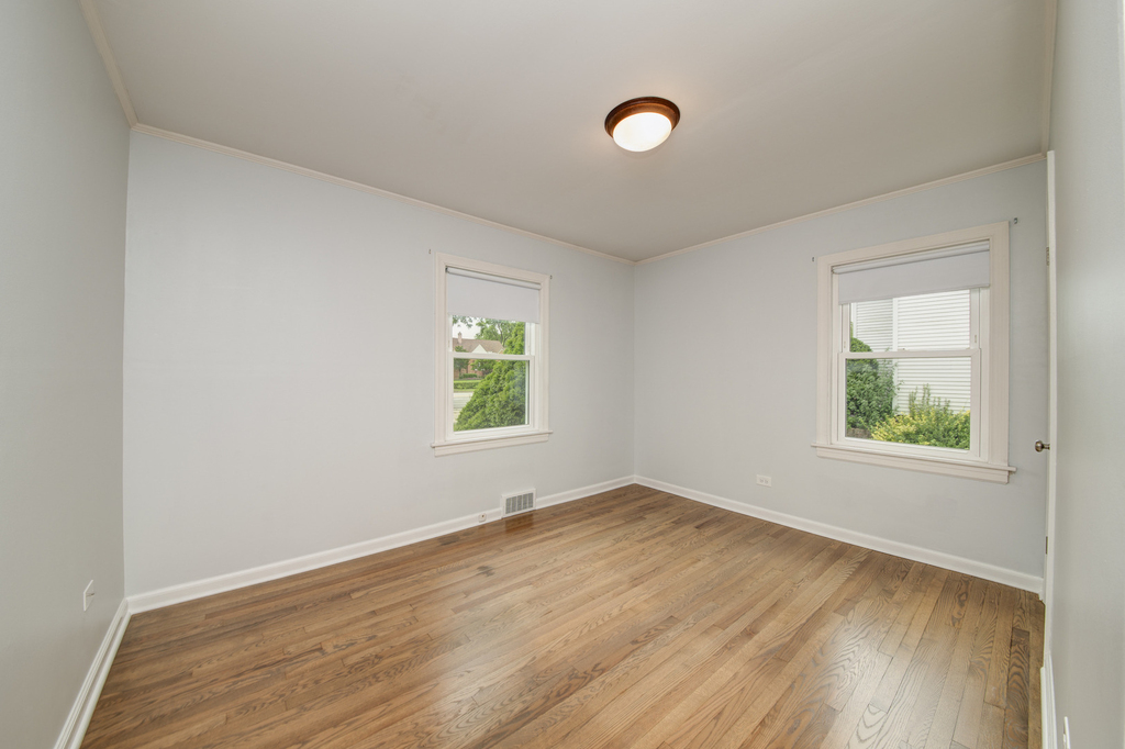 384 S Wolf Road S - Photo 15