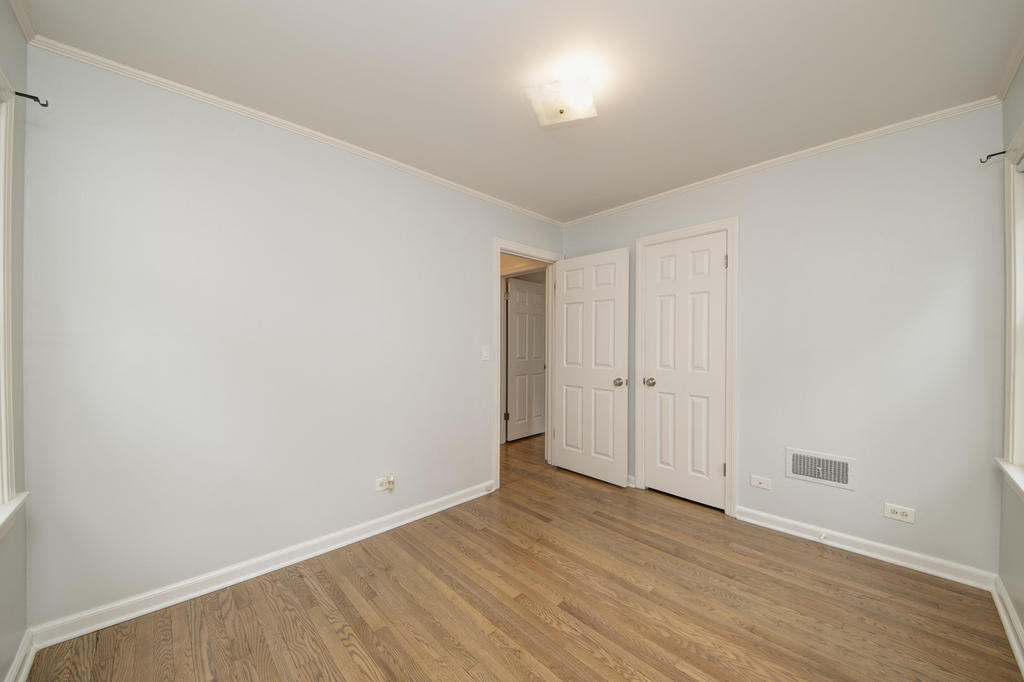 384 S Wolf Road S - Photo 18