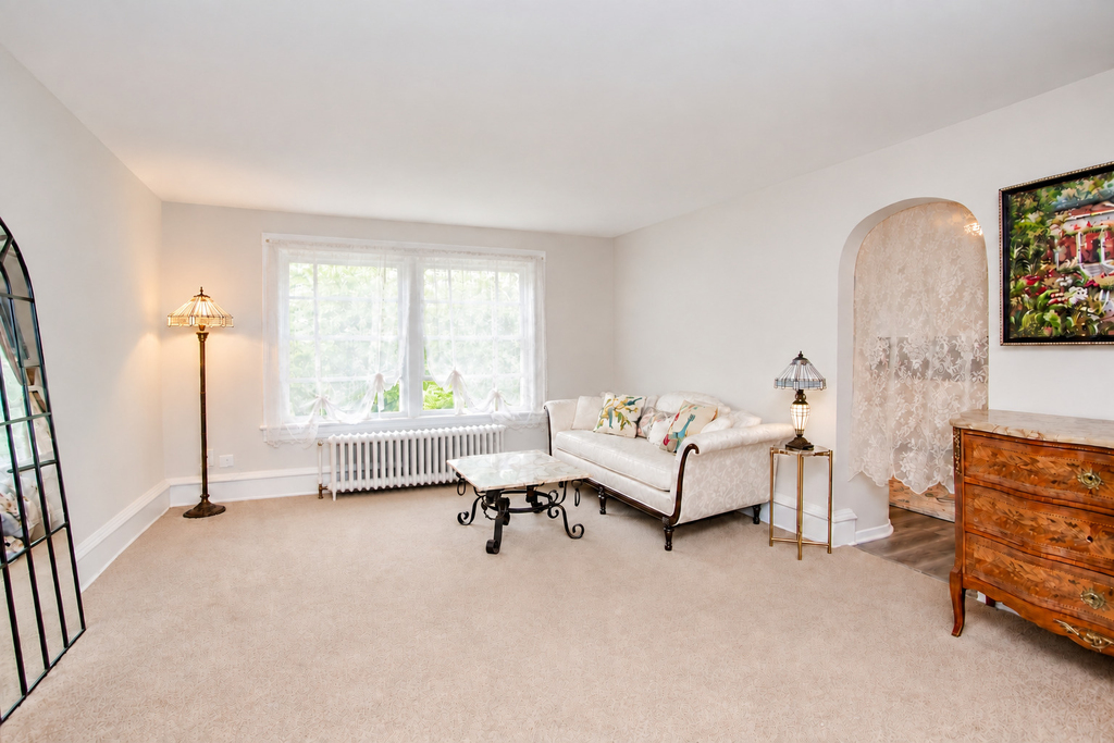 6867 N Ottawa Avenue - Photo 2
