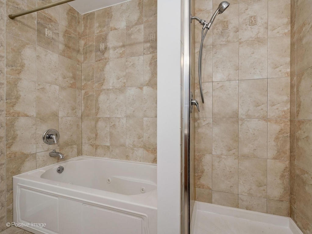 6015 N Mozart Street - Photo 16