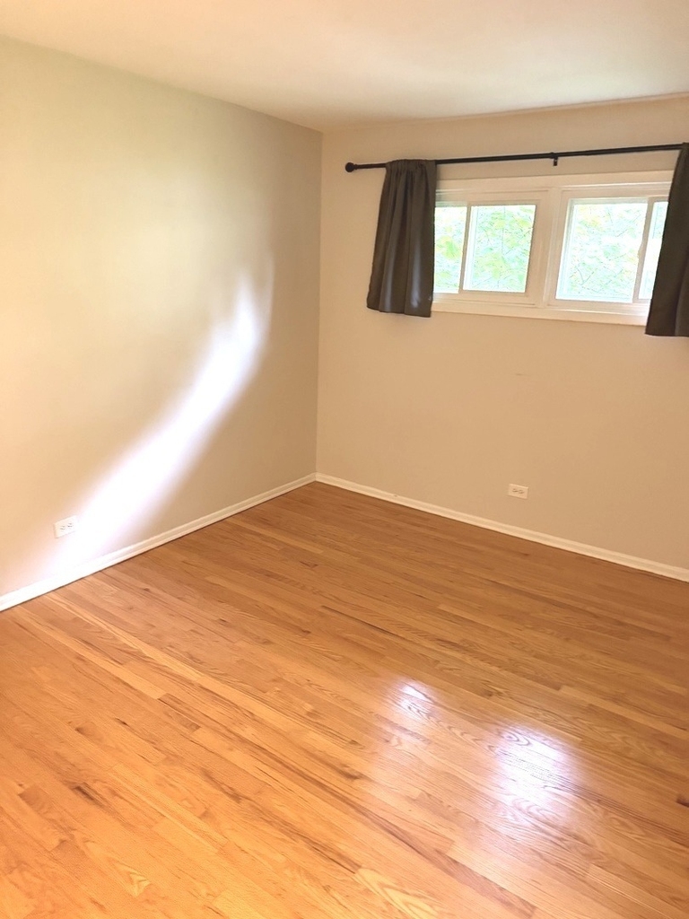 822 Skokie Boulevard - Photo 12