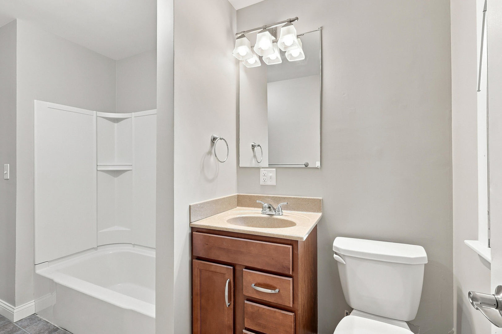 2803 N Pine Street - Photo 12