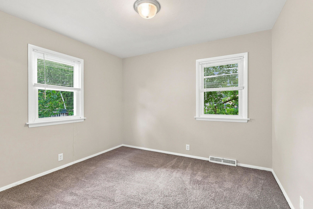 2803 N Pine Street - Photo 17
