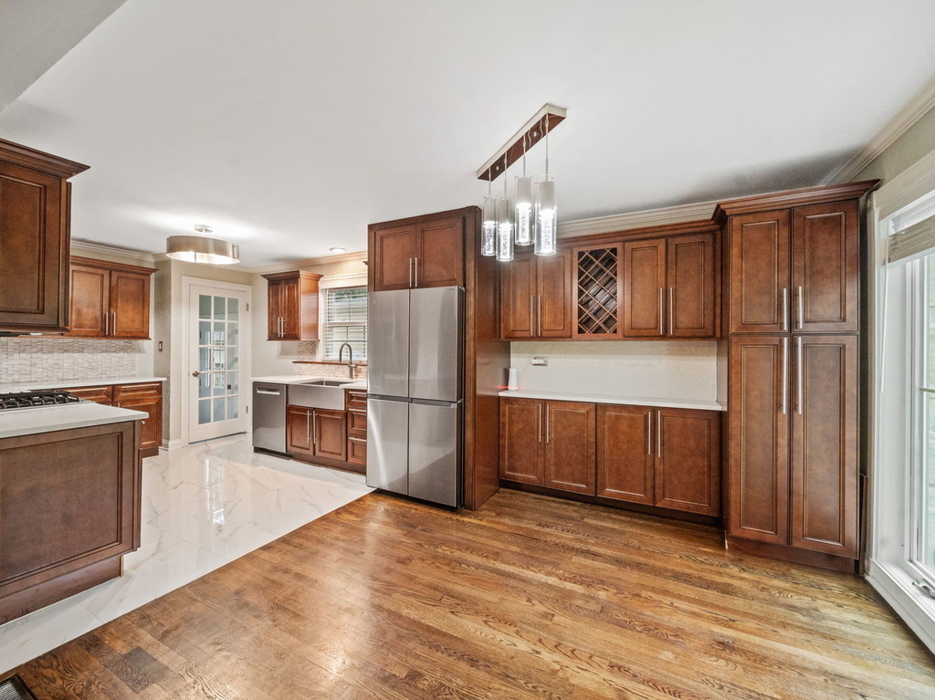 1508 Potter Road - Photo 2