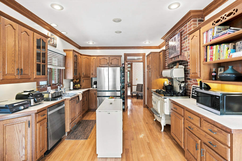 45w235 Hillview Lane - Photo 10