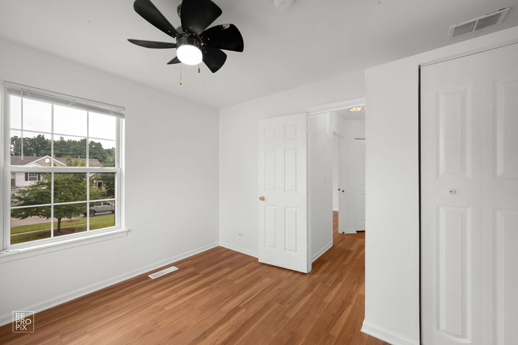1518 Meadowsedge Lane - Photo 8