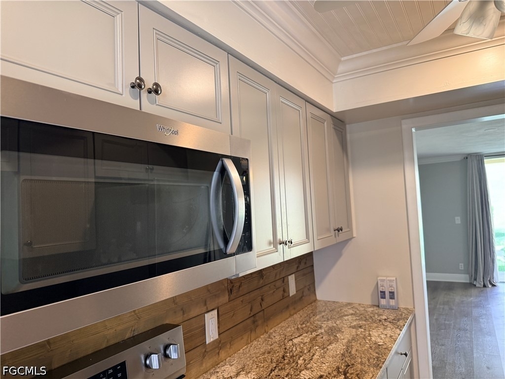 1608 Se 28th Terrace - Photo 6