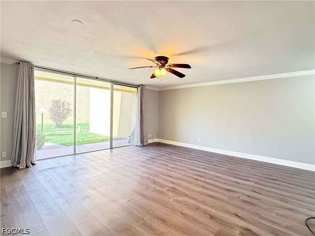 1608 Se 28th Terrace - Photo 2